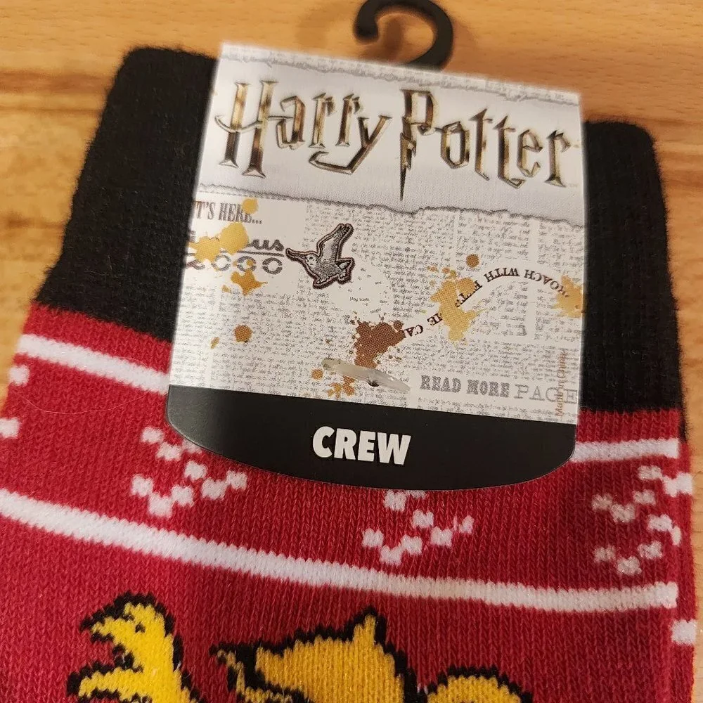 Harry Potter NEW Gryffindor House‎ Crew Socks Ugly Christmas Sweater Print 10-13